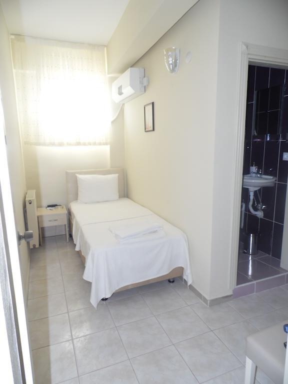 Saral Otel Derince Rom bilde