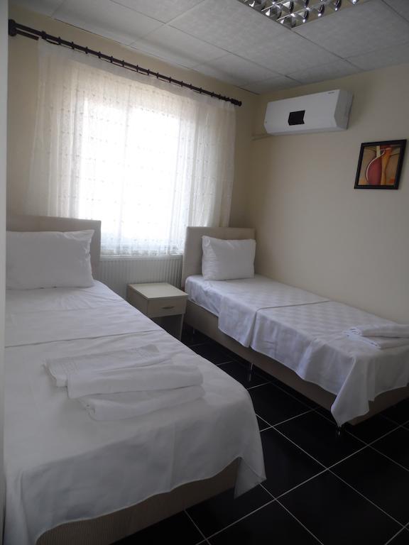 Saral Otel Derince Rom bilde