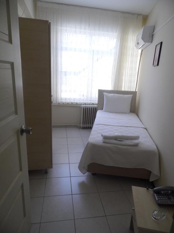 Saral Otel Derince Eksteriør bilde